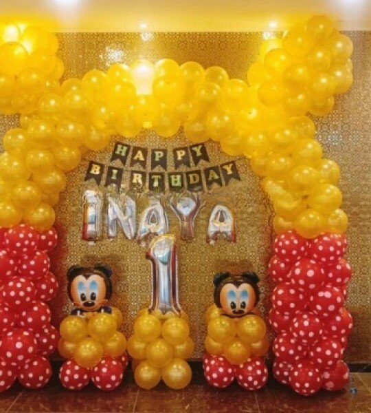 Mickey Mouse Arch Decor