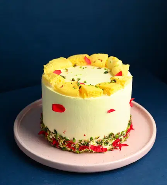 Rose Petals N Pistachio Rasmalai Cake